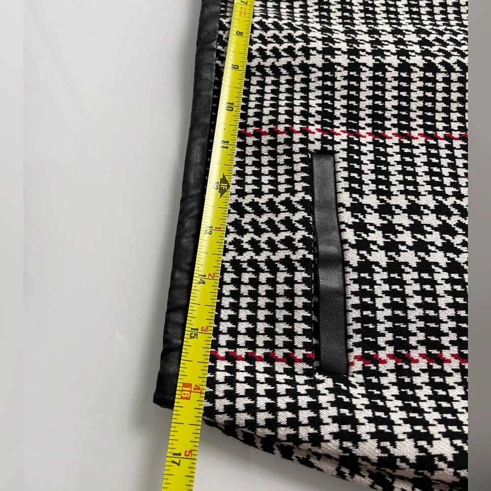 Talbots - Picture 11 of 16